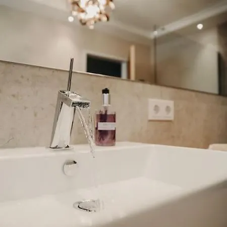 아파트 Veronika - Exklusiv Wohnen In 임스트