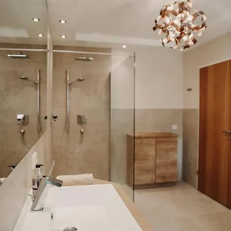 Veronika - Exklusiv Wohnen In