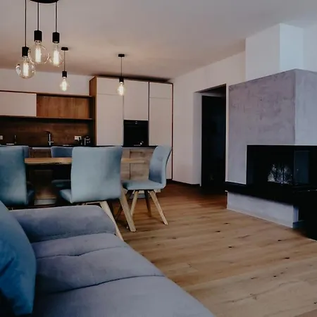 Veronika - Exklusiv Wohnen In *