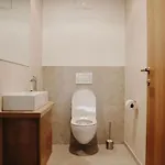 Veronika - Exklusiv Wohnen In Apartment *